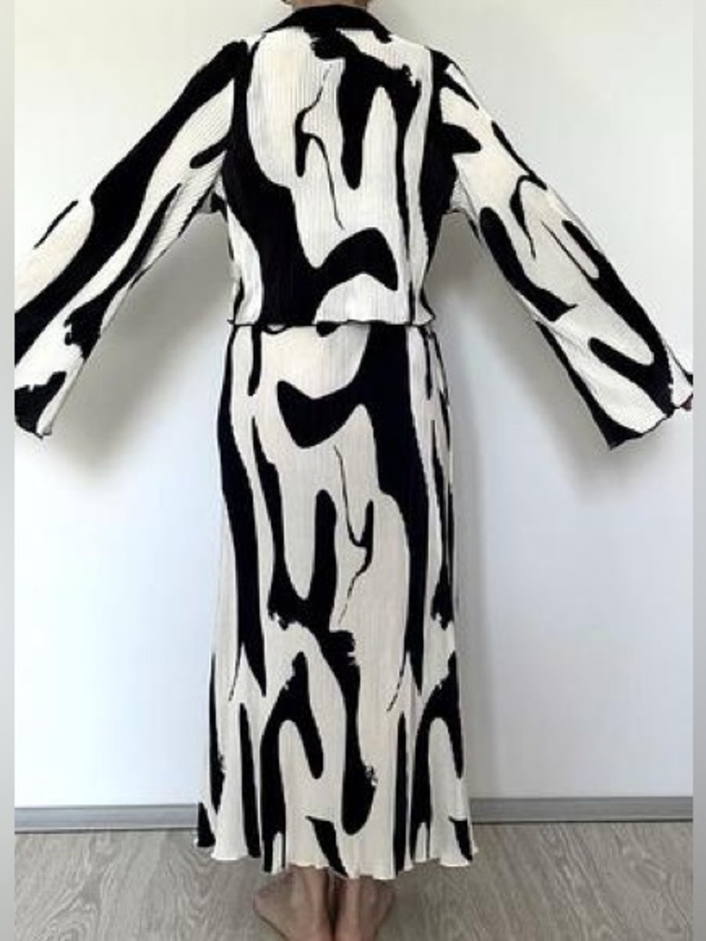 Abstract Black and White Set- skirt & Tie-Front blouse